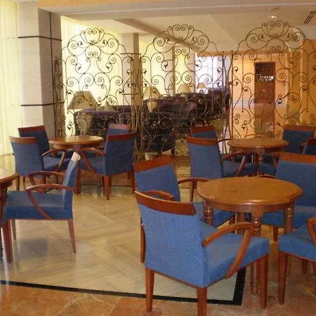 Zentral Center - Adults Only Szálloda 4*